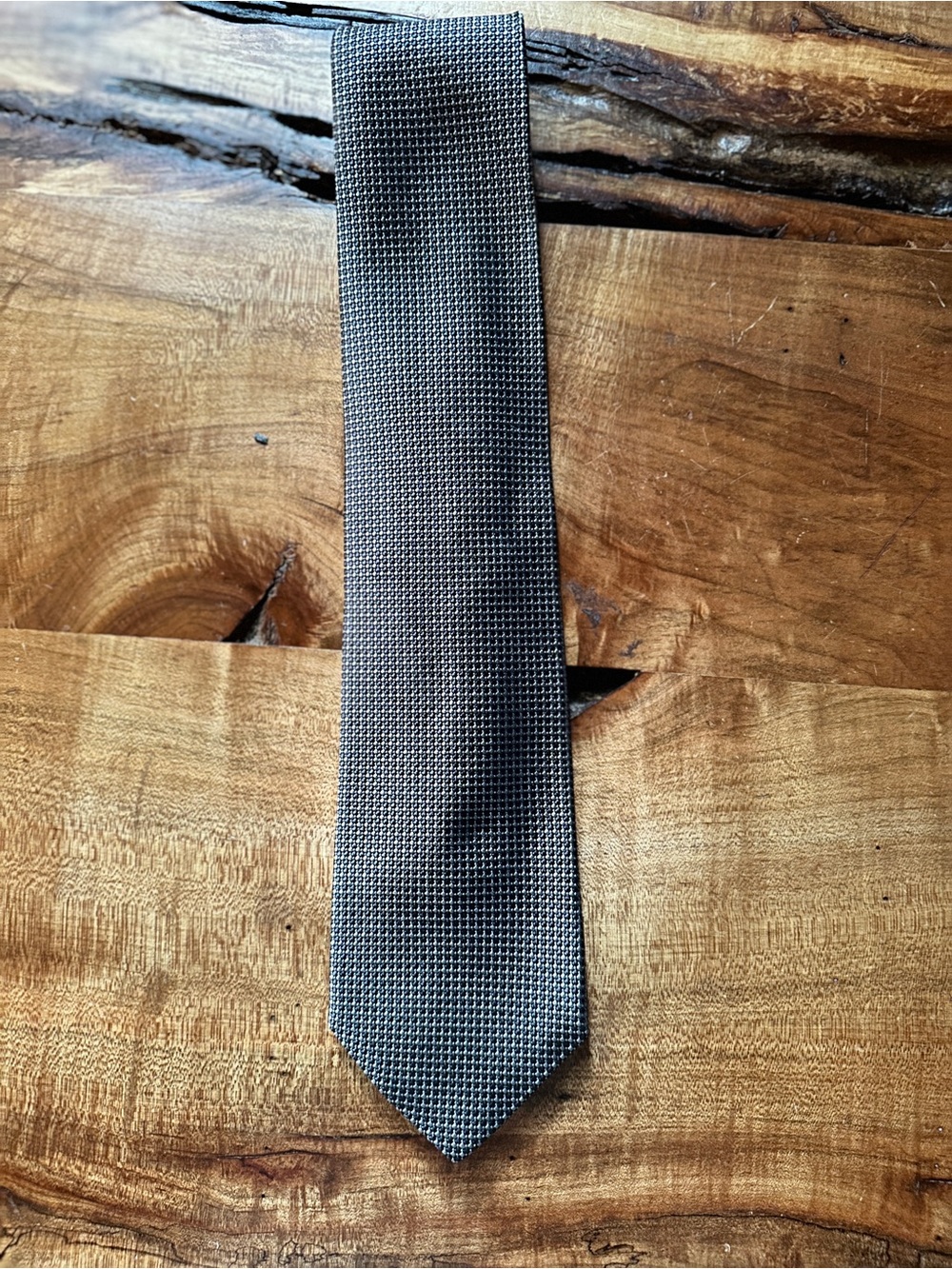 Textured Gray Men's Tie - Classic Formal Accessory